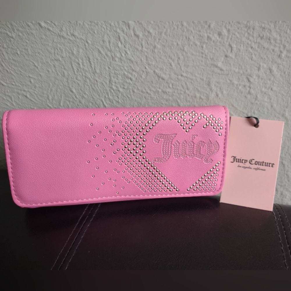 Juicy Couture Juicy Pink Lovely Day Flap Clutch